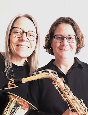 gekugelt... - zwei Saxophone